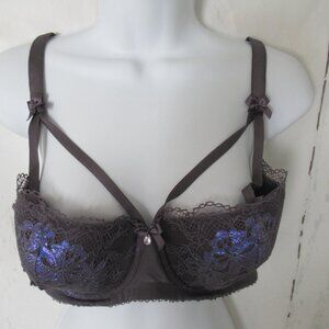 Fenty X Savage 40D Black Blue Lace Bra Underwire Back Closure
